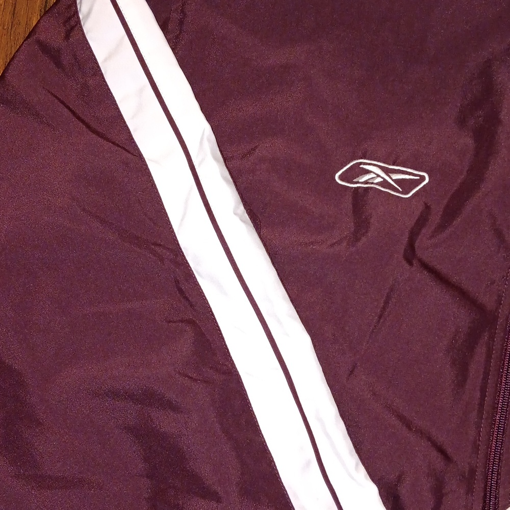Men's Reebok zipup jacket - Picture 3 of 6